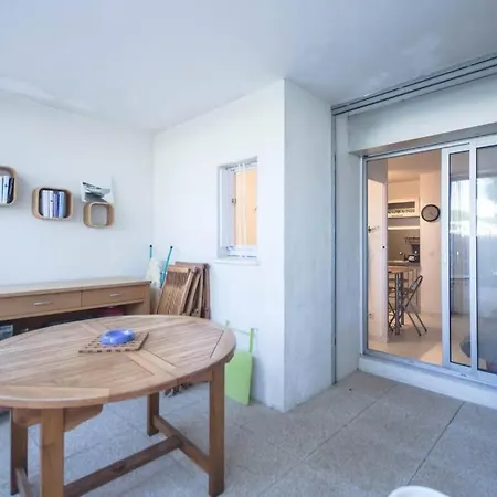 Appartement Chez Adeline - Confortable Avec Piscine Et Parking