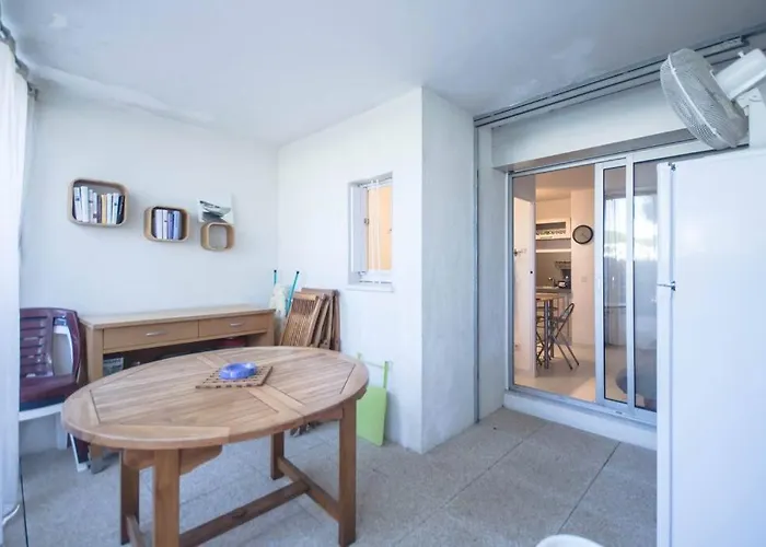 公寓 Chez Adeline - Confortable Avec Piscine Et Parking