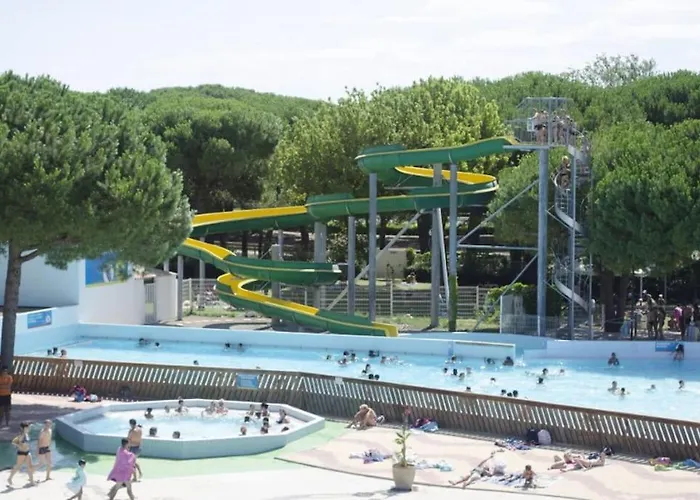 Chez Adeline - Confortable Avec Piscine Et Parking 拉格朗德默特