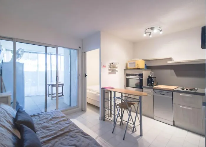 公寓 Chez Adeline - Confortable Avec Piscine Et Parking 拉格朗德默特