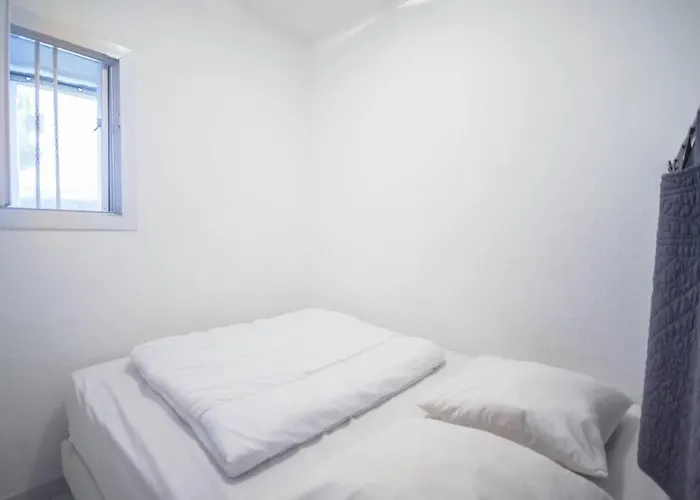 公寓 Chez Adeline - Confortable Avec Piscine Et Parking